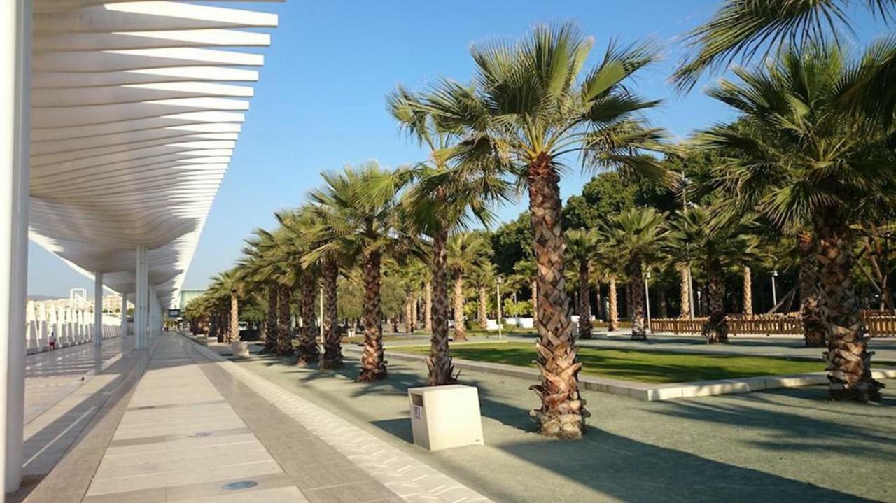 Appartamento Malaga Rivas Esterno foto